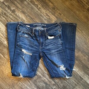 American Eagle Outfitters Women's Dark Blue Ripped Skinny Jeans